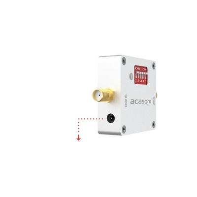 خفّف الراديو الرقمي قابل للتعديل 0-4Ghz 1-16dB ثمانية أجهزة تحيز المكاسب مع مصدر الطاقة